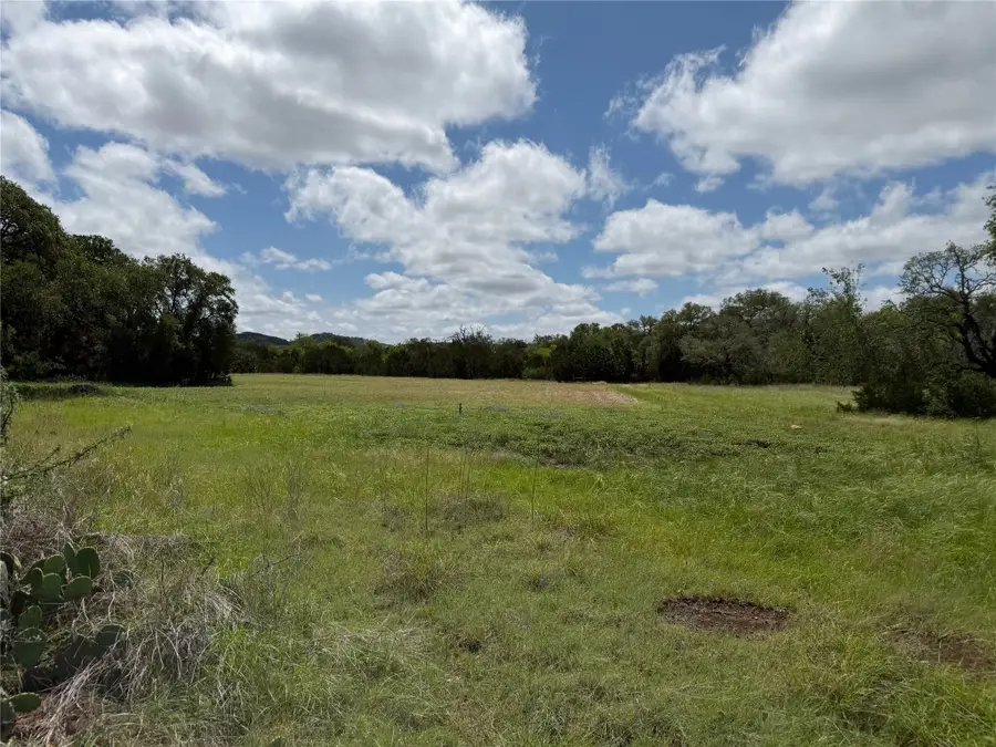 475 Oakridge Lane, Pipe Creek, TX 78063 - #2