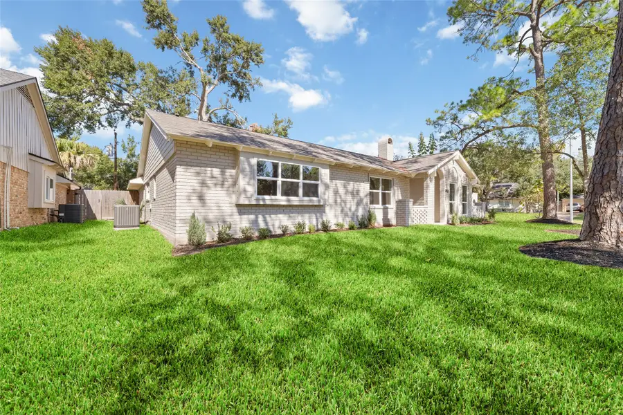9902 Hornpipe Lane, Houston, TX 77080 - Image #2
