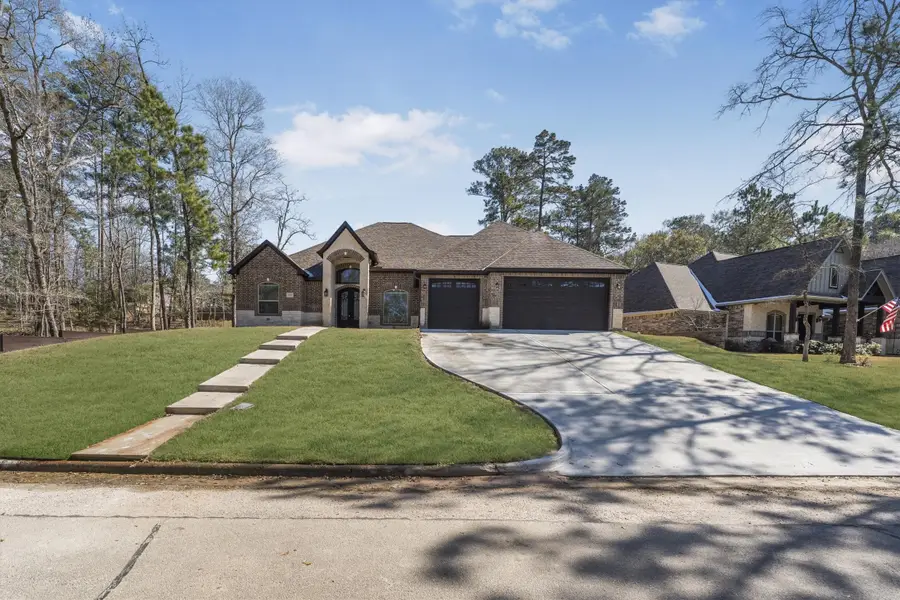 2172 Greentree Drive, Huntsville, TX 77340 - Image #2