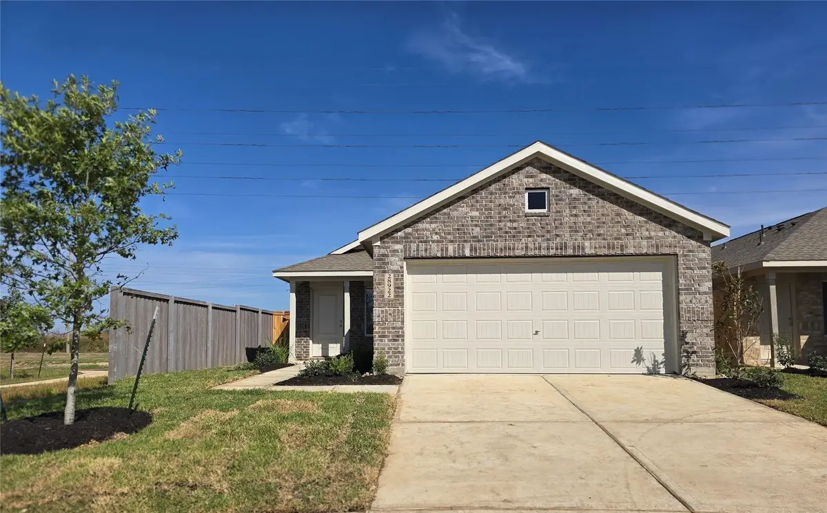917 Lago Laceno Lane, Huffman, TX 77336 - Image #1