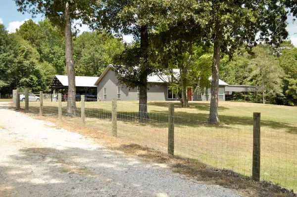 840 Horace Bonds Road, Livingston, TX 77351