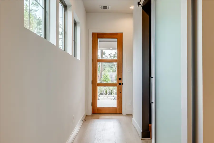 7512 Shadyvilla Lane, Houston, TX 77055 - Image #3