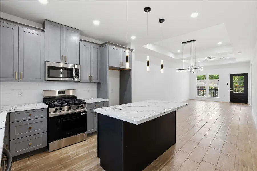 5515 Elm Springs Drive, Houston, TX 77048 - #3