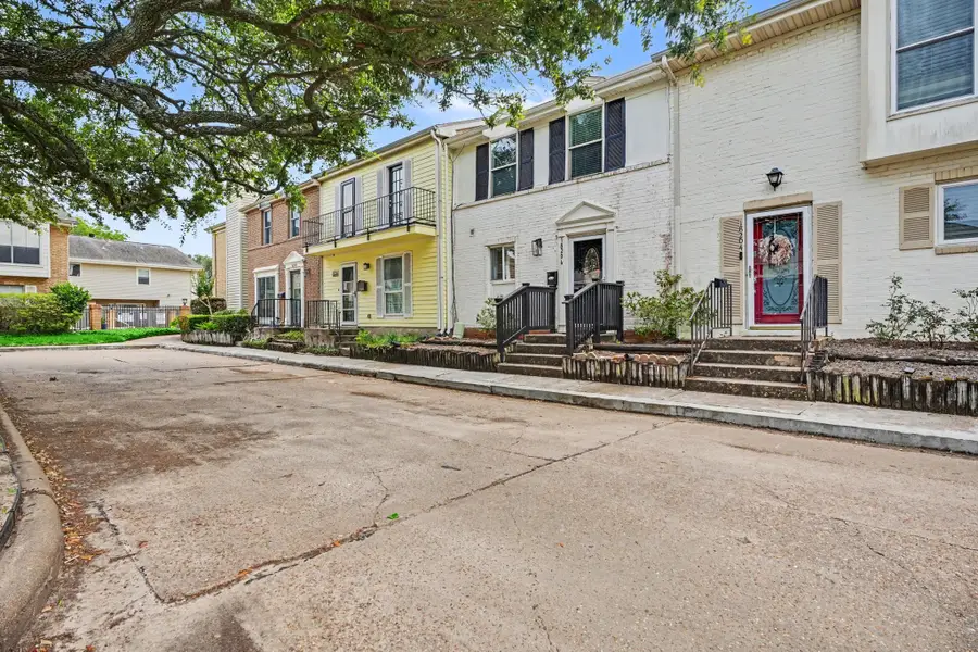 18206 Heritage Lane #8206, Nassau Bay, TX 77058 - #3