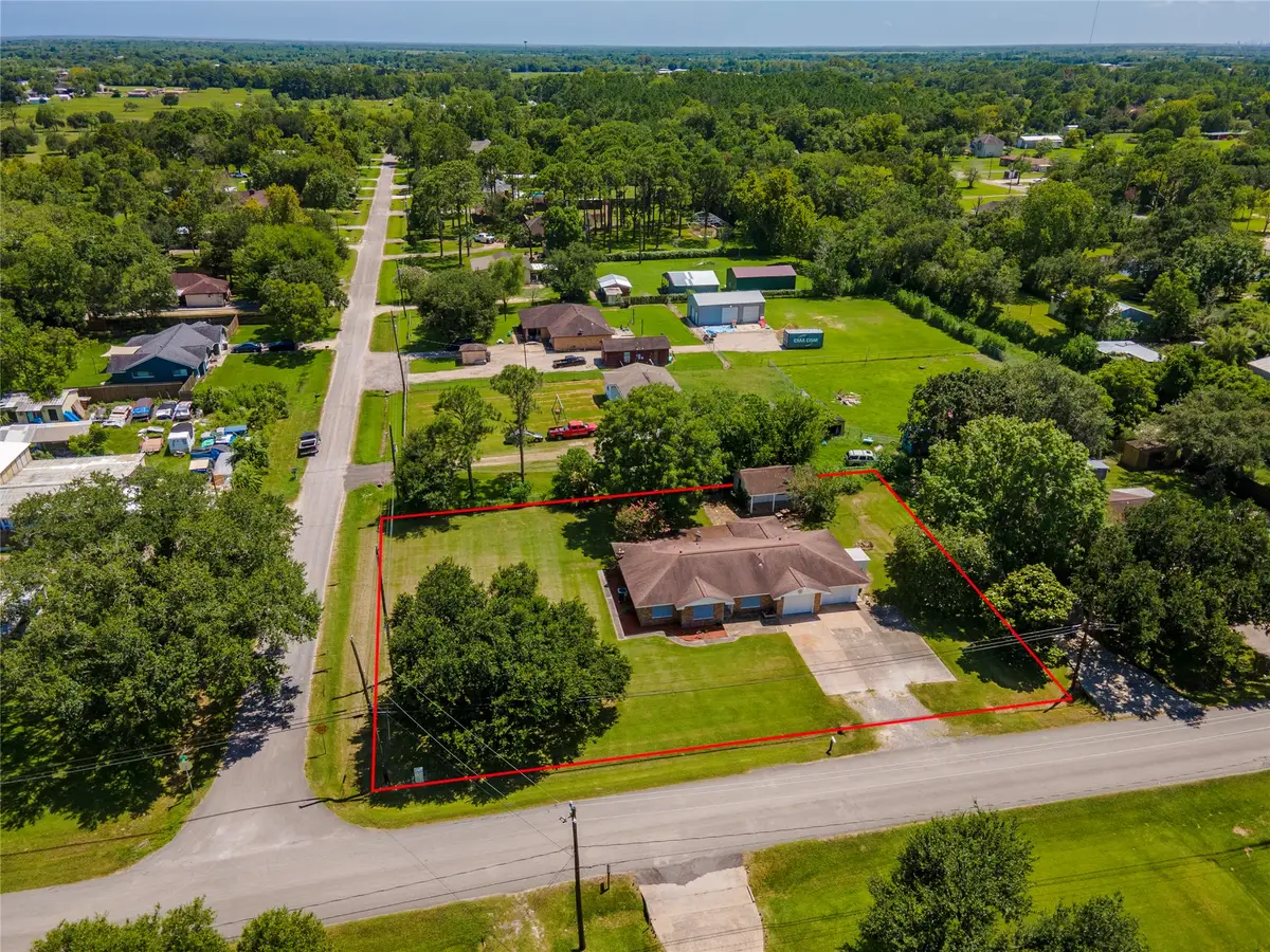 11703 32nd Street, Santa Fe, TX 77510 - #1