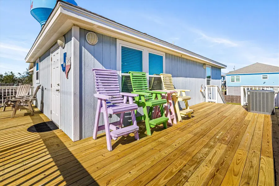 974 Kahla Drive, Crystal Beach, TX 77650 - Image #3