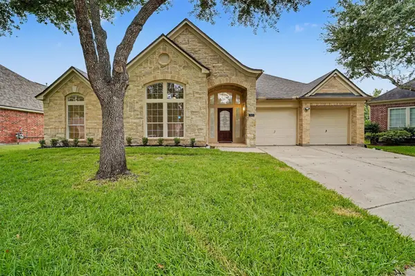 2905 Summer Cape Court, League City, TX 77573