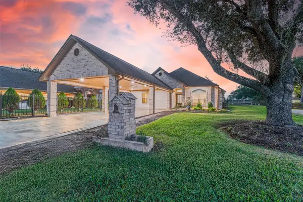 402 Avenue H, South Houston, TX 77587