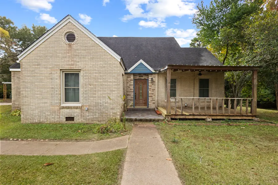 301 N Pine Street, Woodville, TX 75979 - Image #2