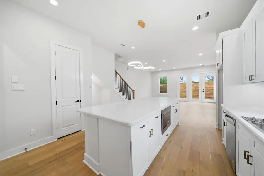 328 Janisch #C, Houston, TX 77018 - #3