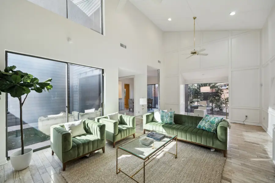 8800 Woodway Drive #15, Houston, TX 77063 - Image #3