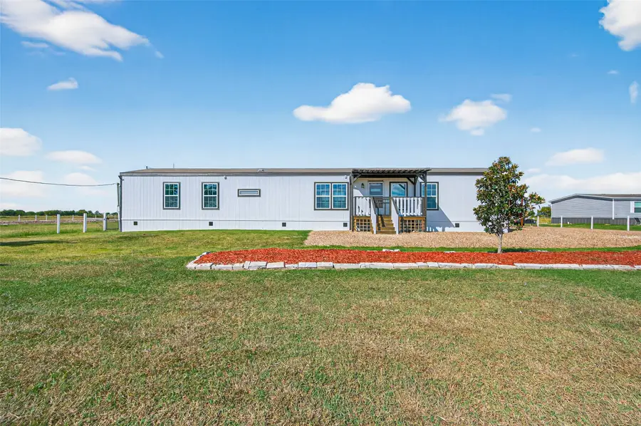 805 Williams Road, East Bernard, TX 77435 - Image #2