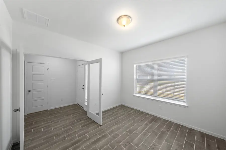 2126 Sanders Brook Drive, Baytown, TX 77521 - Image #3