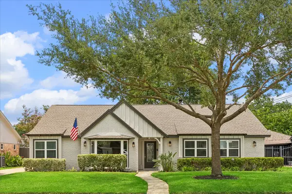 1134 Thornton Road, Houston, TX 77018