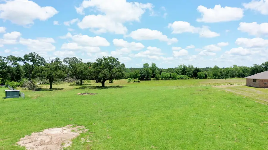 12 Manning Lane, Madisonville, TX 77864 - Image #2
