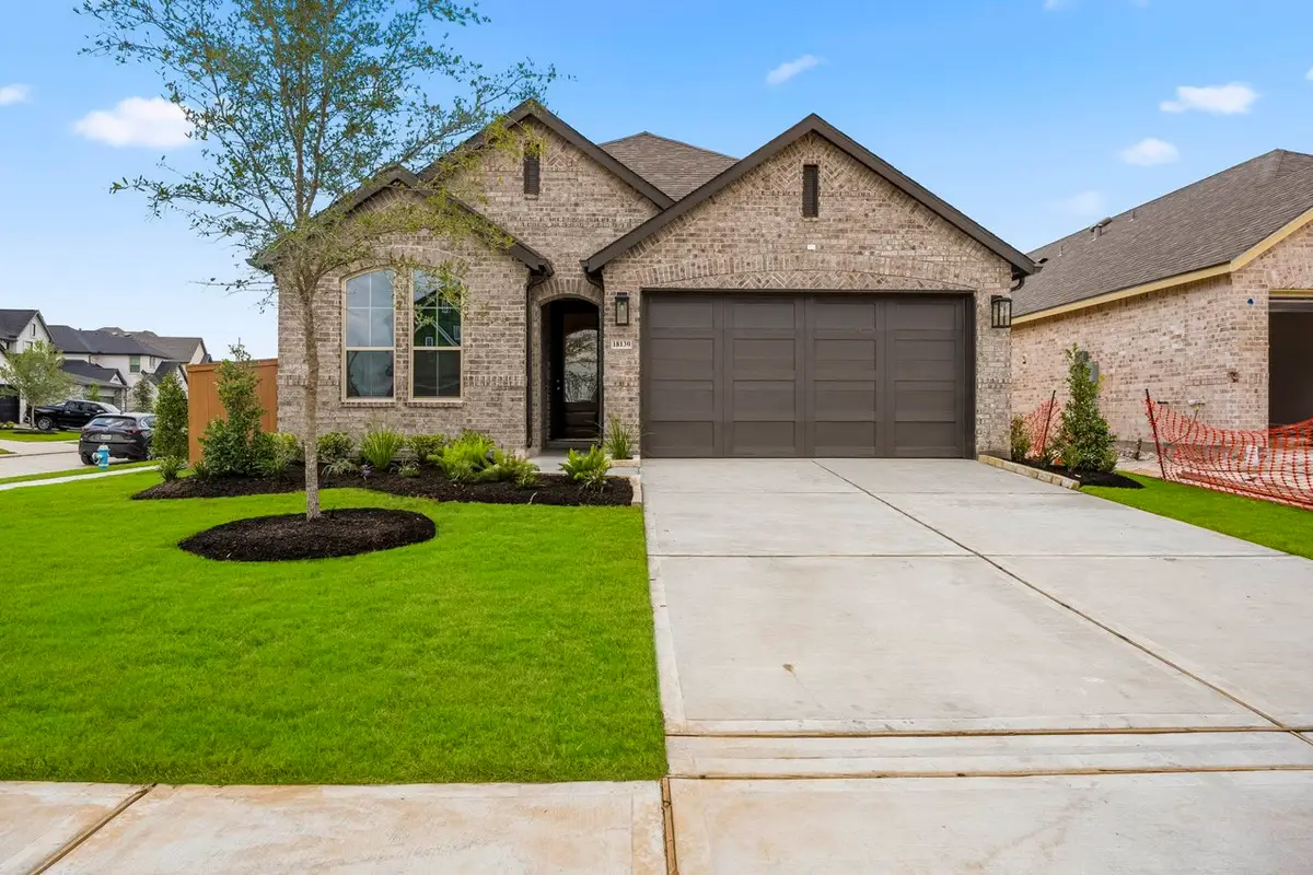 18130 Sunlit Oasis Drive, Webster, TX 77598 - #1