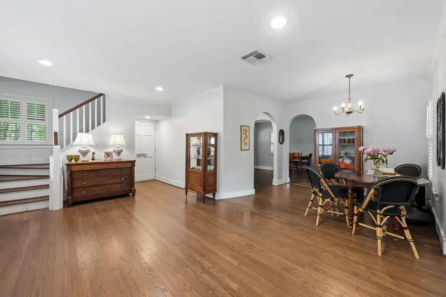 6111 Wakeforest Avenue, West University Place, TX 77005 - #3