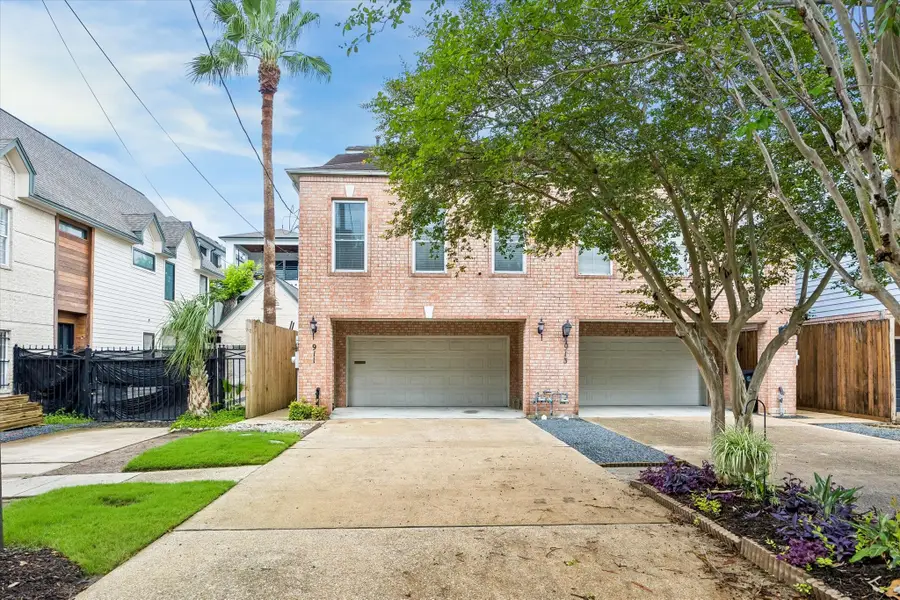 911 Birdsall Street, Houston, TX 77007 - #2