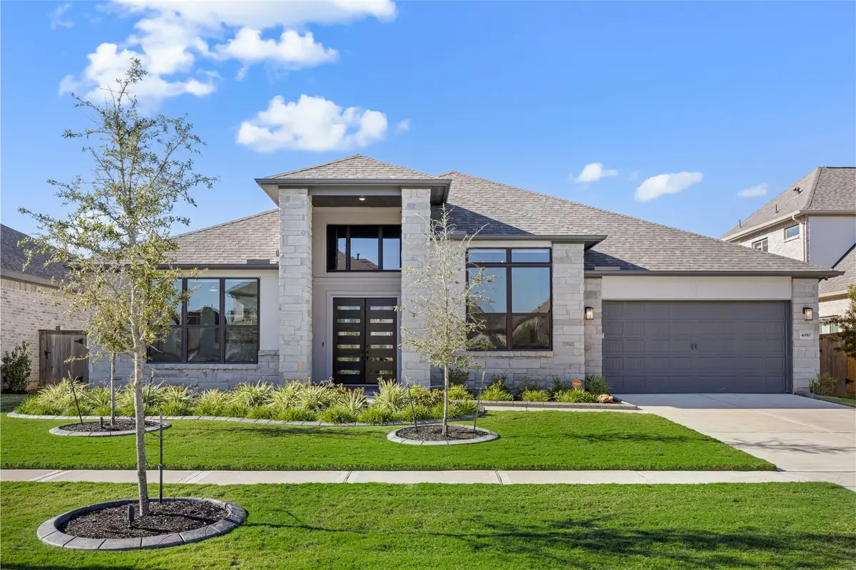 4810 Creekbend Drive, Fulshear, TX 77441 - Image #1