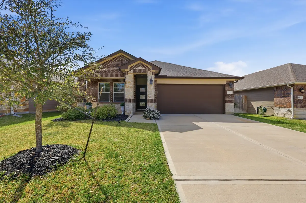 2304 W Winding Pines Drive, Tomball, TX 77375 - #1