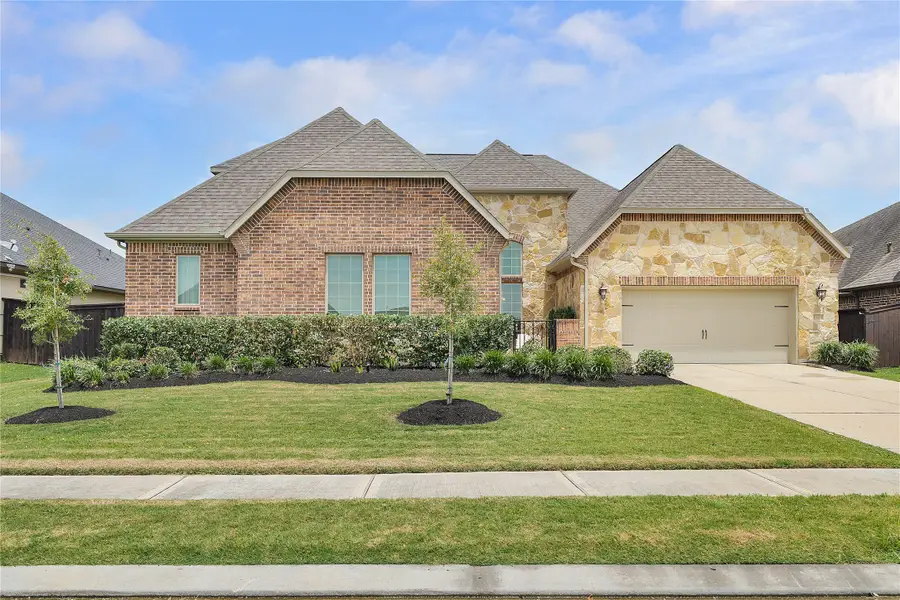 10303 Mesa Drive, Iowa Colony, TX 77583 - Image #2