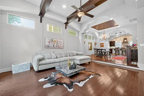 1821 W 24th Street, Houston, TX 77008