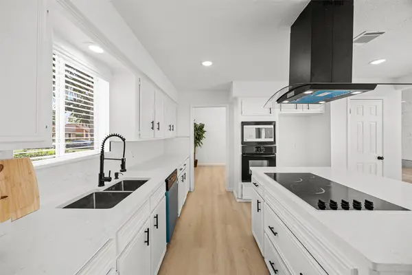 3131 Quail Valley East Drive, Missouri City, TX 77489