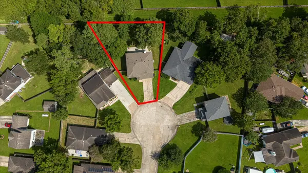 16919 Lacing Court, Crosby, TX 77532