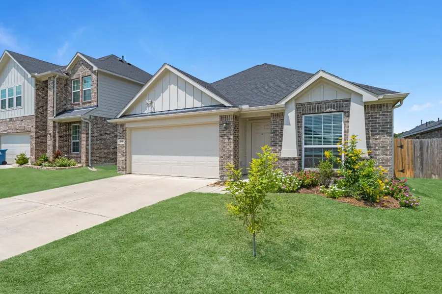 10010 Cottontail Court, Magnolia, TX 77354 - Image #2