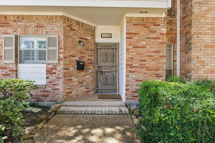 1035 Fountain View Drive, Houston, TX 77057 - #2