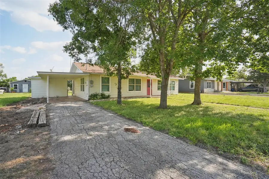 109 2nd Street, Center Point, TX 78010 - #2