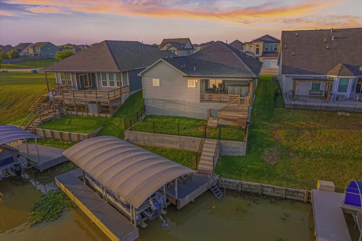 10737 S Lake Mist Lane, Willis, TX 77318 - Image #1