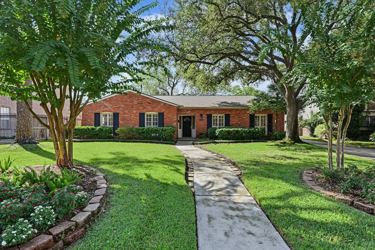 7915 Meadow Lake Lane, Houston, TX 77063 - #1