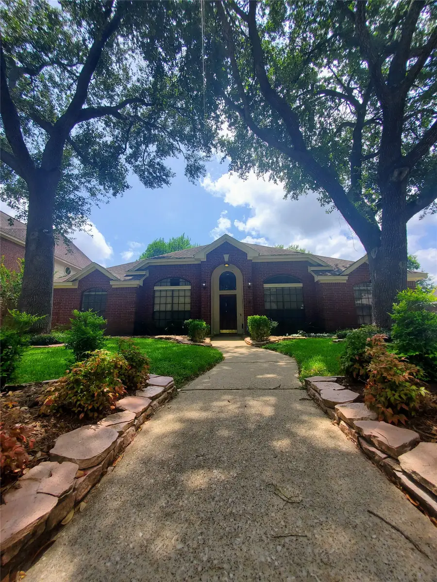 1703 E Hedgecroft Drive, El Lago, TX 77586 - #2