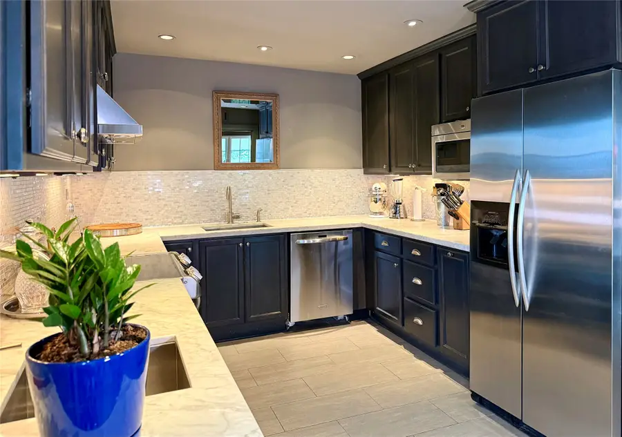 2507 Montrose Boulevard #36, Houston, TX 77006 - #3