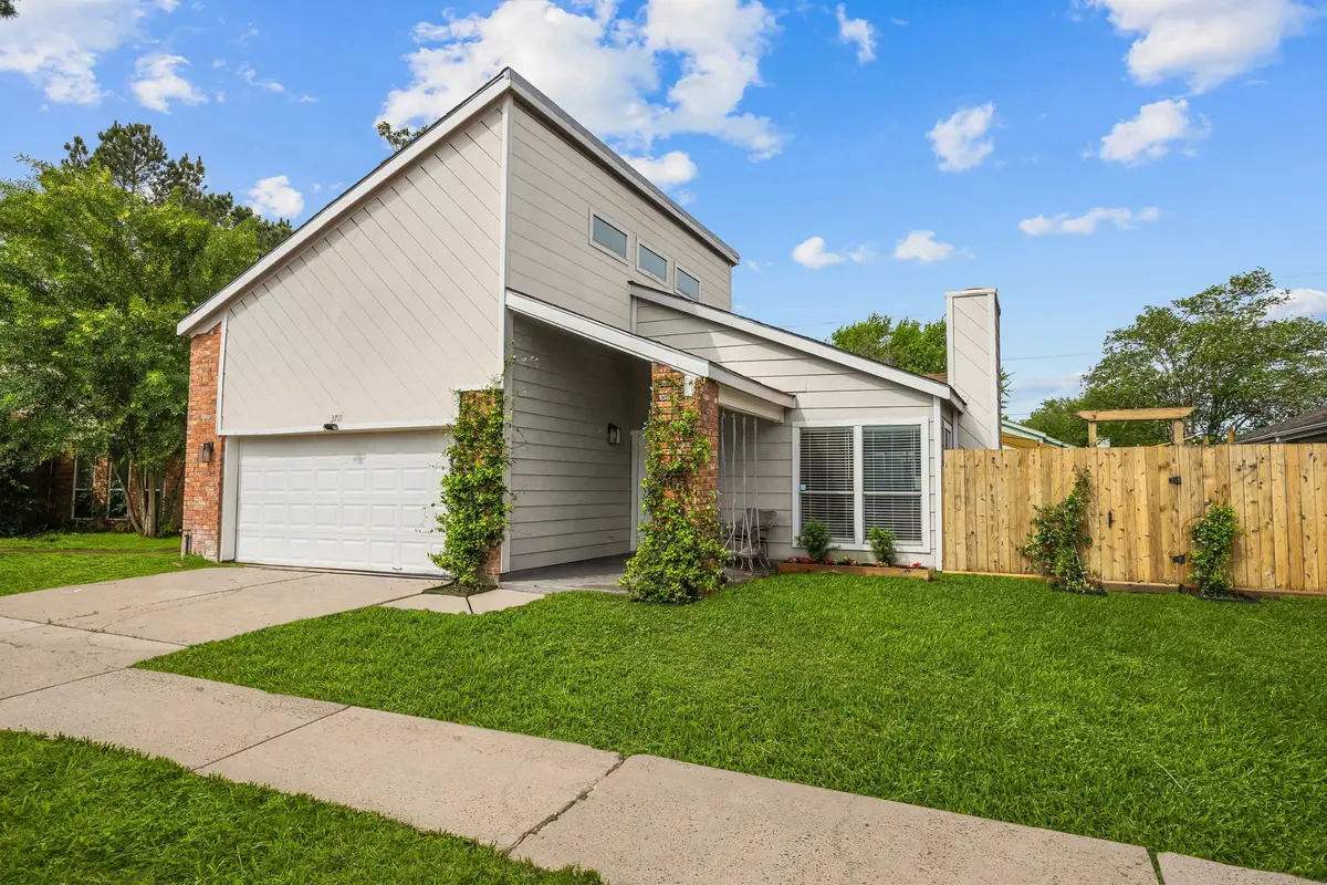 3711 Moss Tree Road, Houston, TX 77043 - #1