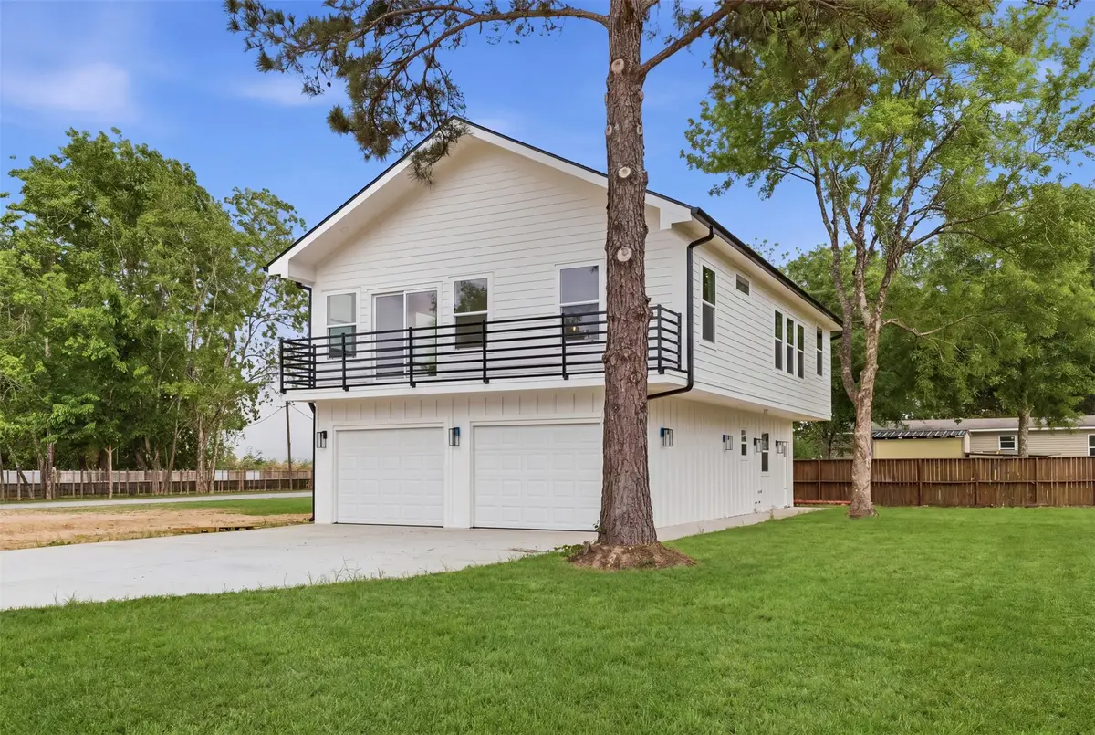 732 Azalea St, Prairie View, TX 77484 - #1