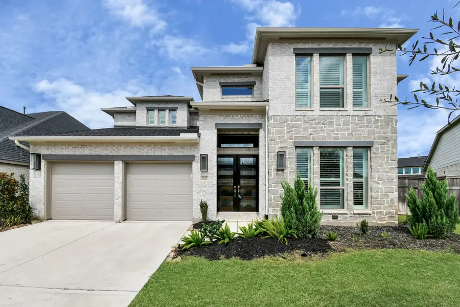 4827 Highland Stream Court, Fulshear, TX 77441 - Image #3