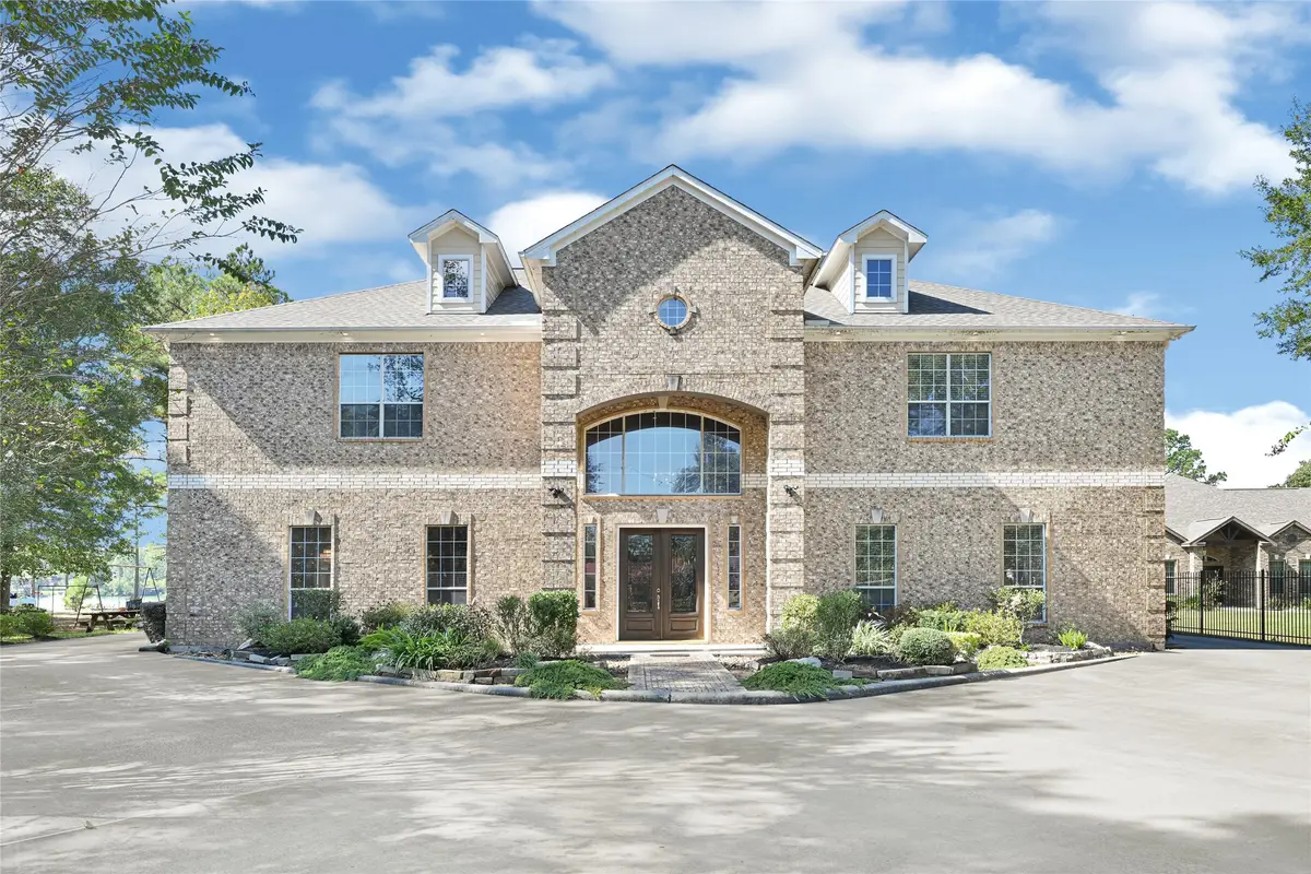 19363 Desna Drive, Porter, TX 77365 - Image #1