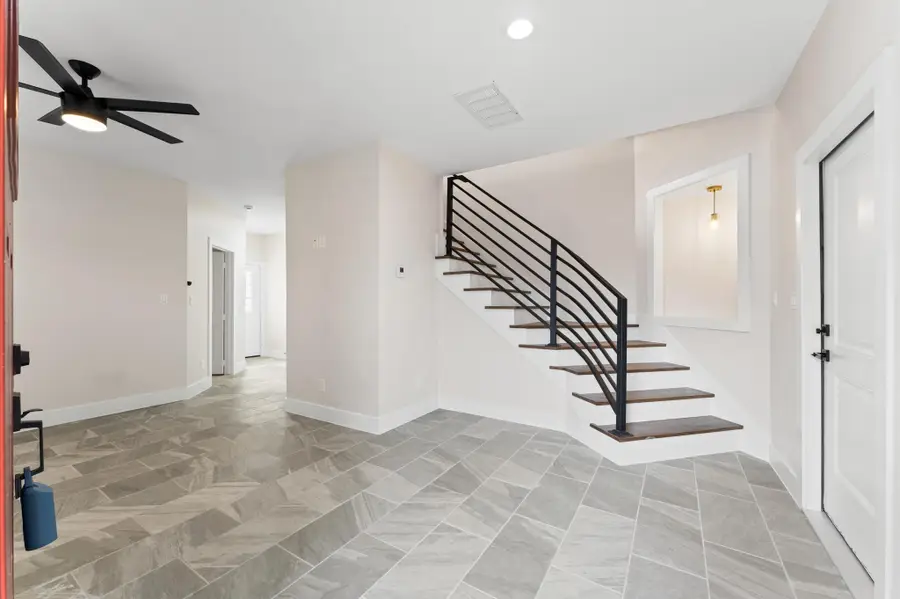1906 Dismuke Street #B, Houston, TX 77023 - #2