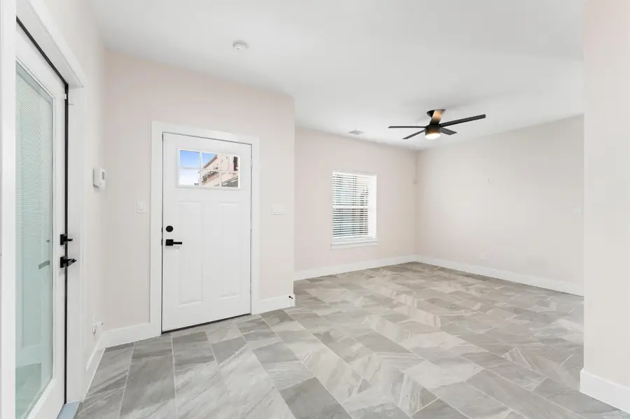 1906 Dismuke Street #B, Houston, TX 77023 - #3
