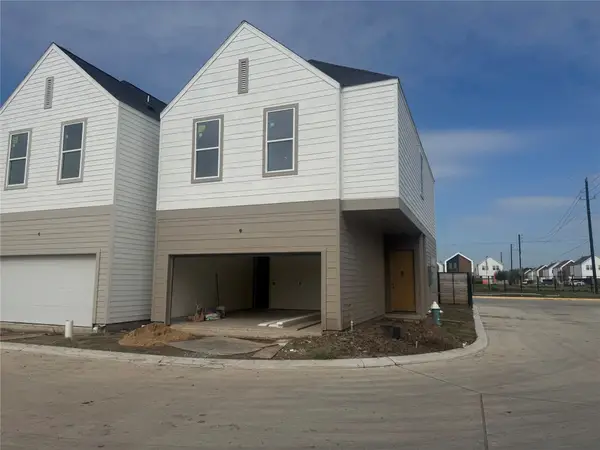 4012 Buffalo Moon Drive, Houston, TX 77045