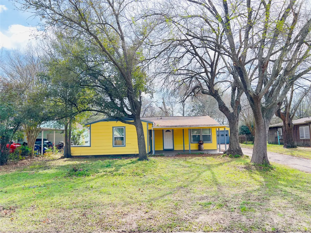 1013 17th Avenue N, Texas City, TX 77590 - #1