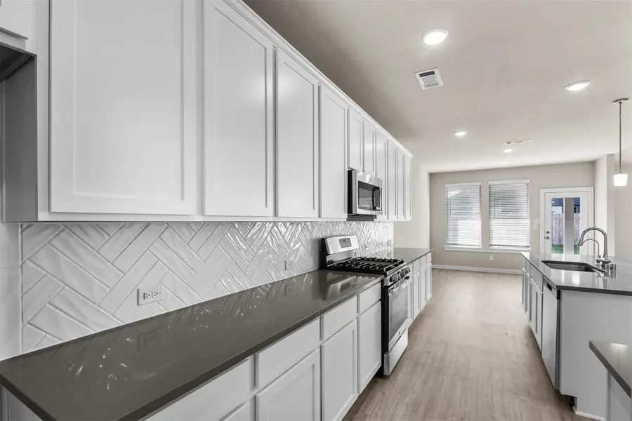 8531 Oceanmist Cove Drive, Cypress, TX 77433 - Image #3