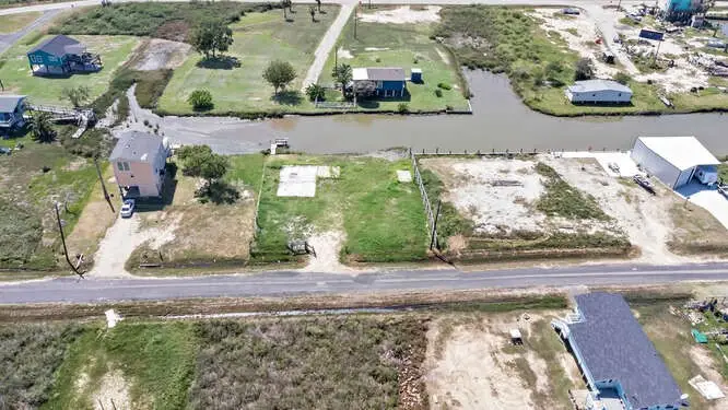 1241 N Loop Road, Crystal Beach, TX 77650 - Image #1
