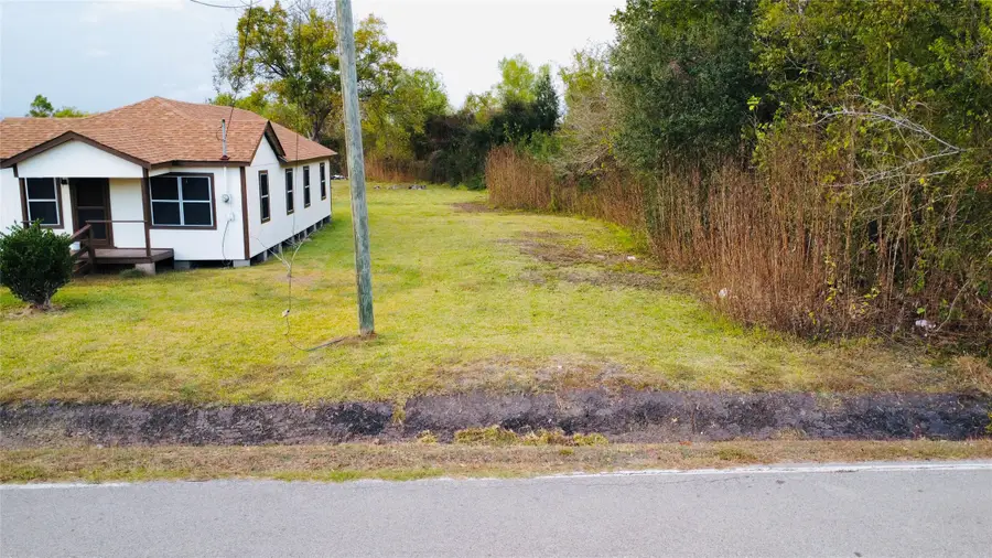 2323 Jones Road, Baytown, TX 77521 - Image #2