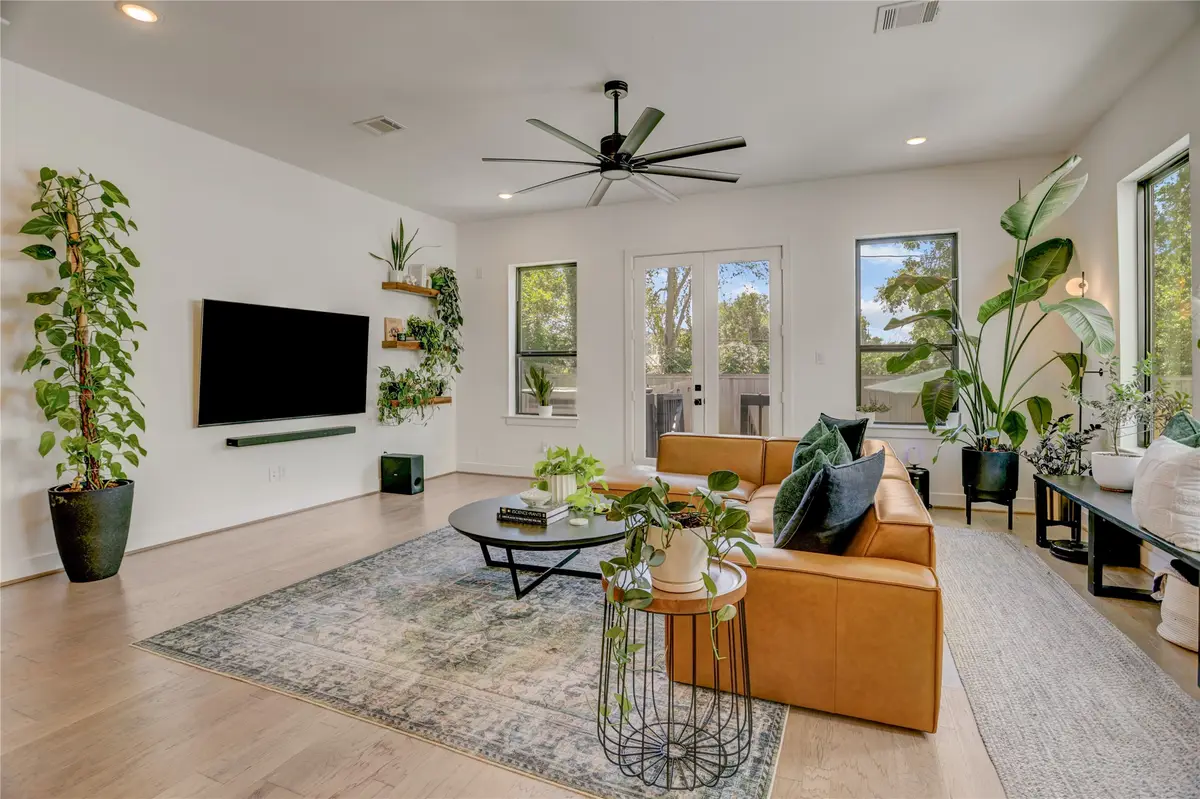 308 E 40th Street #A, Houston, TX 77018 - #1