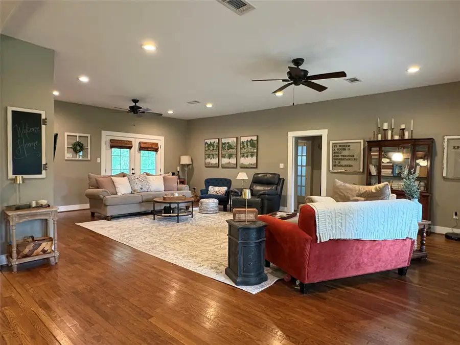 1699 Old Woodville Road, Livingston, TX 77351 - #2