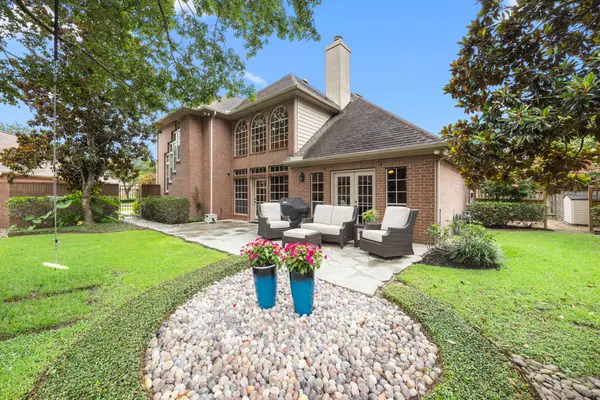 13818 Senca Park Dirve Drive, Houston, TX 77077
