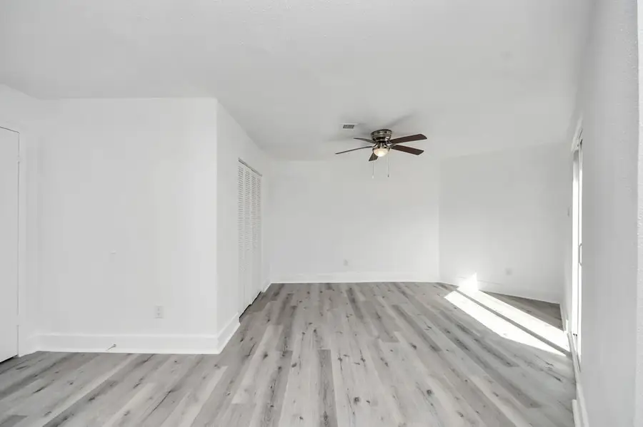 1014 Graham Drive #B4, Tomball, TX 77375 - #3